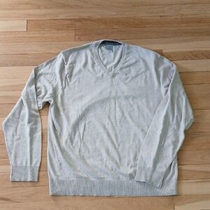 GAP Light Gray V-Neck Sweater for Men